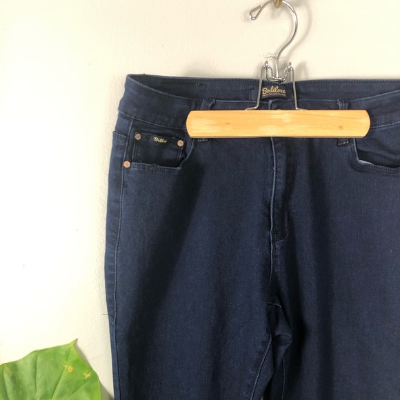 Bodilove Stretch Blue Jeans - Picture 3 of 6